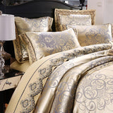 4 PCS Luxurious Bedding Set - Bedding Sets